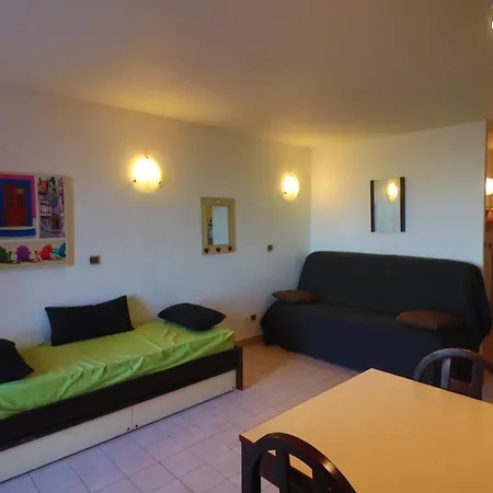 Apartment Studio Cabine Climatise En Front De Mer Avec Wifi - Fr-1-472a-305 *