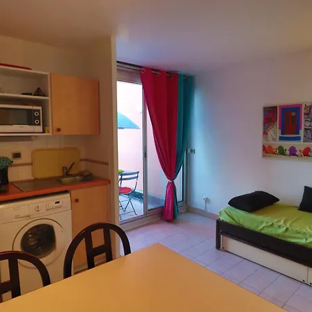 Studio Cabine Climatise En Front De Mer Avec Wifi - Fr-1-472a-305 Apartment *