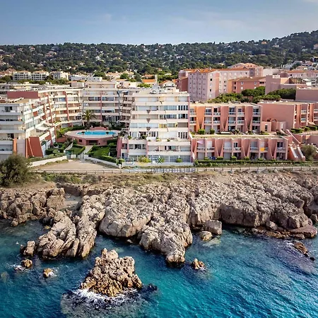 Apartment Studio Cabine Climatise En Front De Mer Avec Wifi - Fr-1-472a-305 *